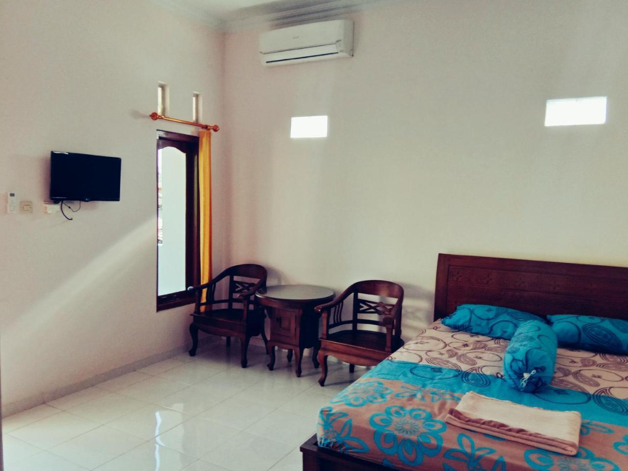 Tata Homestay Family Magelang Buitenkant foto